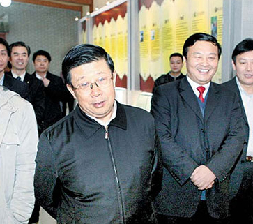 2010年1月19日，时任江苏省常委、常务副省长赵克志视察金年会。
