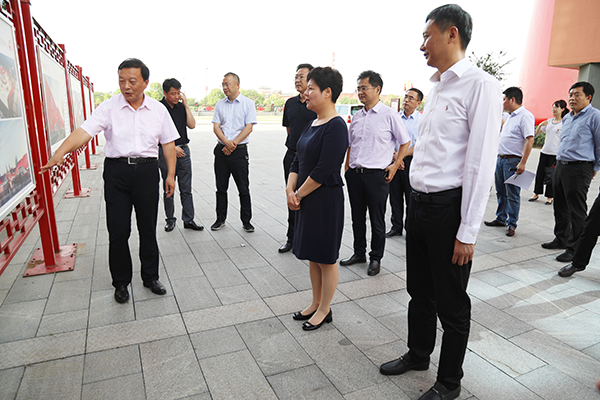 2020年6月3日，时任淮安市委书记、现任广西壮族自治区党委常委、自治区人民政府副主席蔡丽新在金年会酒业调研重大项目建设以及经济网格化开展情况。