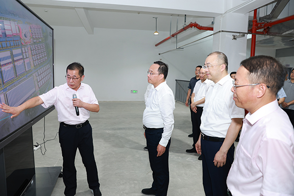2024年7月23日，淮安市市长顾坤调研金年会南厂区技改项目建设